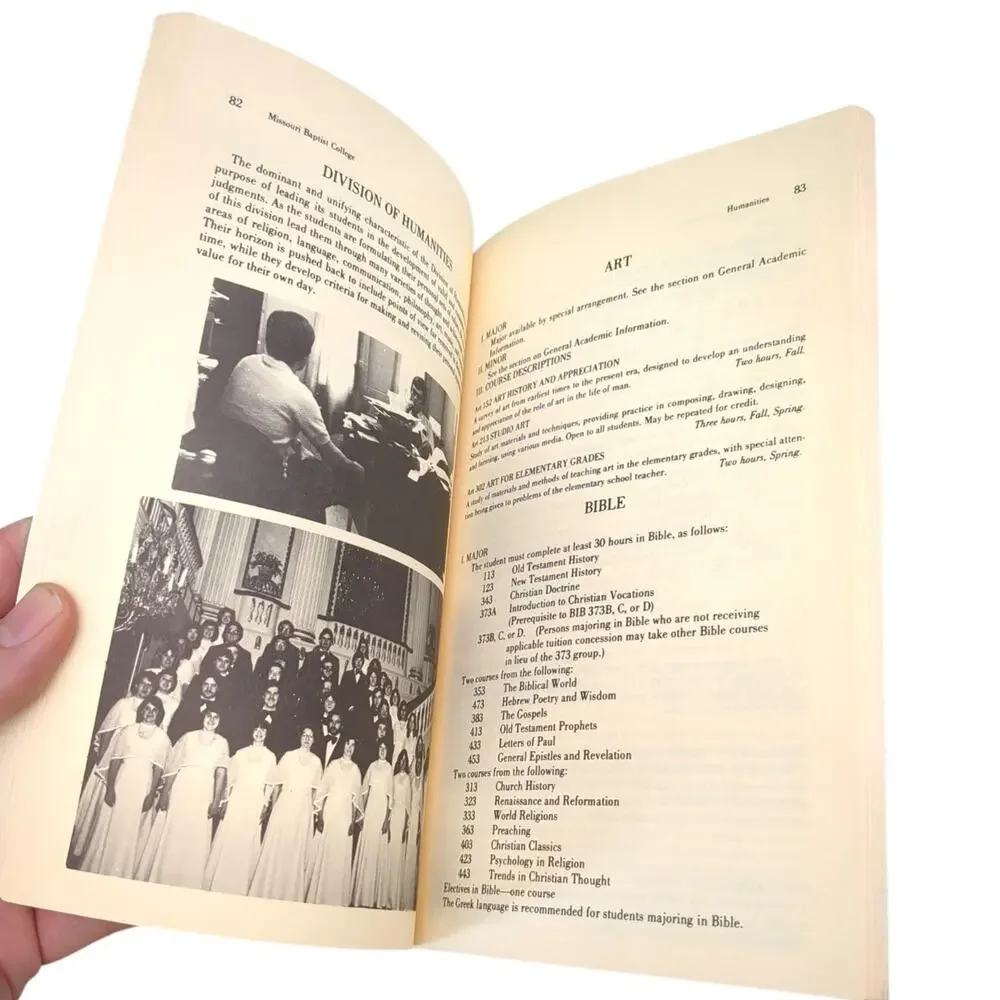 MISSOURI BAPTIST COLLEGE St Louis MO Bulletin 1980-81 - 1981-82 Photos Courses